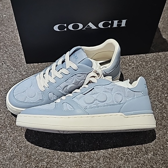 Coach sneakers 6.5 - Picture 3 of 6